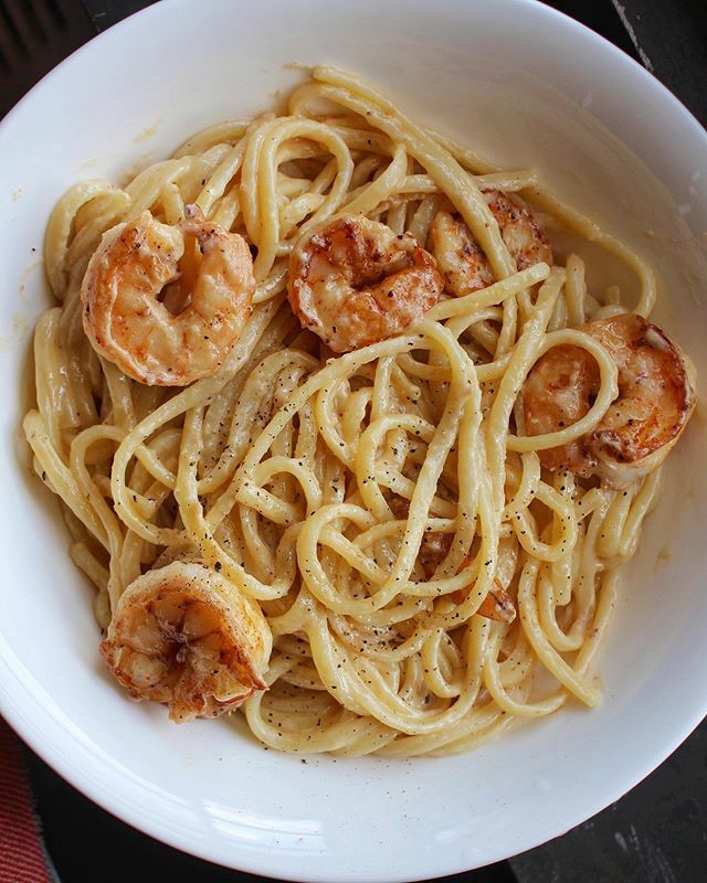 Your pants won’t get too tight if you don’t wear any ift.tt/2UFydr5