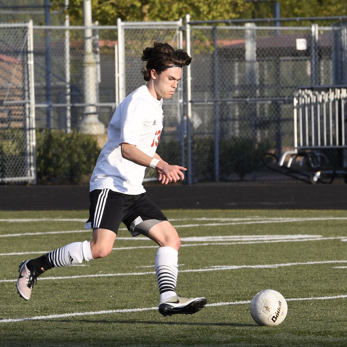 ItIsPhotoTime's tweet image. Classic Soccer Pics:  @WingDanny and @dominicfewel