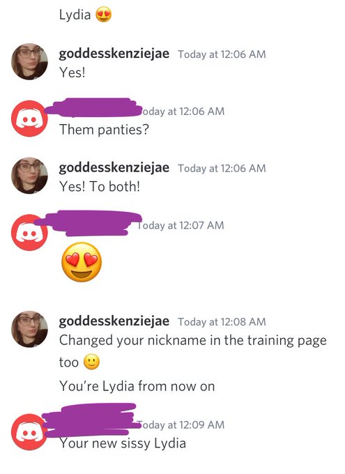 It makes me so happy when my little girls are eager to serve ❤️ https://t.co/r1ILnOKE5P