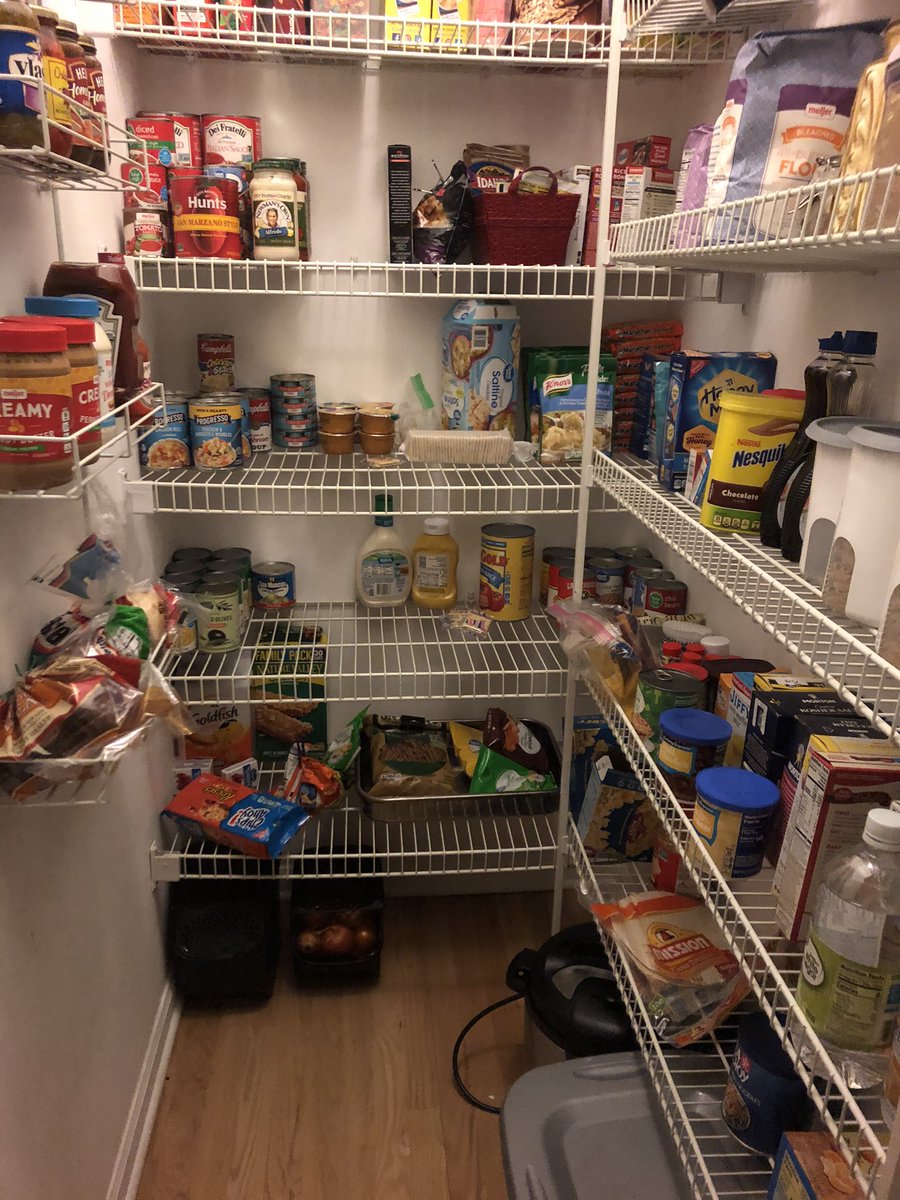 DAsiagurney's tweet photo. Spring break spirit week- we cleaned and organized our pantry https://t.co/x3Fd38RTLZ