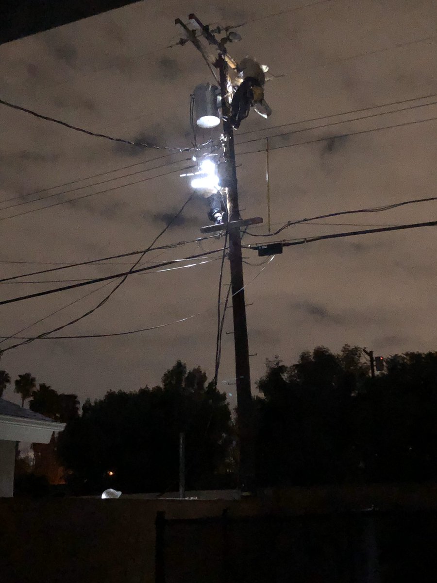 iemklar's tweet photo. @LADWP thank you for your quick and awesome response today! #yourock https://t.co/YwAhSx8KdH