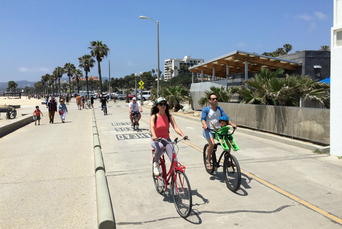 mamacfadyen's tweet photo. Your beach parking fees at work!

https://t.co/5fbePKNVy0

#SantaMonica #MarVista #realtor #LA #LosAngeles #WestAdams #WestLA #LARealtor #LAhomes #Venice #California #LARealEstate #VeniceBeach #Malibu #LACounty #SummerFun #LAfun #beach #LASummer

(Dre# in bio) https://t.co/ir4fed4IV0