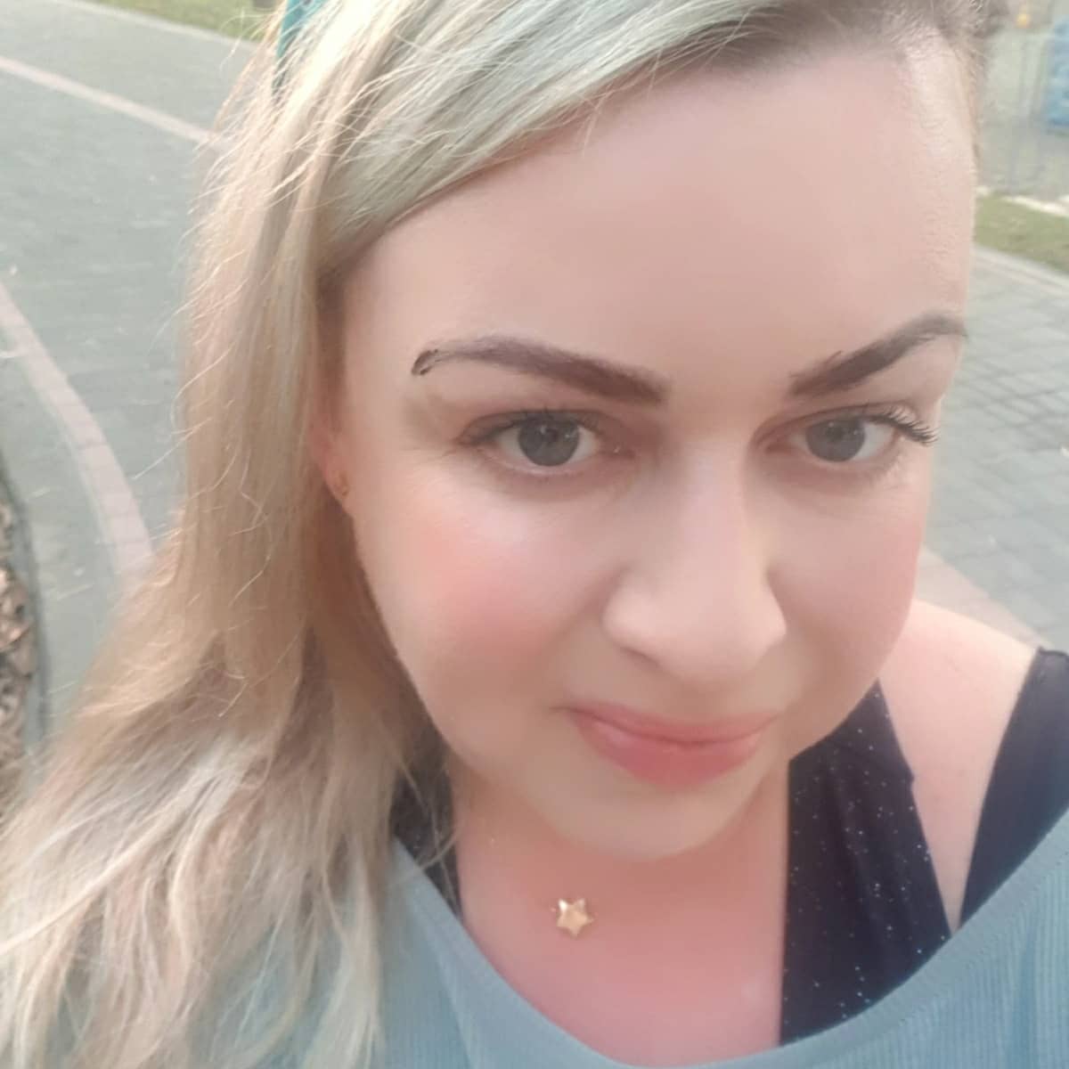 charli_says's tweet image. "I dream that lawla flowers will bloom in the streets of Kabul again and rubab music will play in the samovar houses and kites will fly in the skies." - Khaled Hosseini 

#kiterunner #authors #Cyprus #sunrise