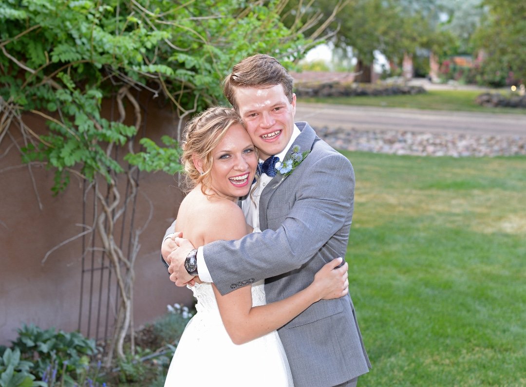Genuine smiles to end the day ❤ #thisislove #justmarried
 asaweddings.com
@ashotaboveweddings .
.
.
.
#brideandgroom #love #yubacityweddingphotographer #yubacity #yubacityweddings #weddingphotographer #bride #groom
