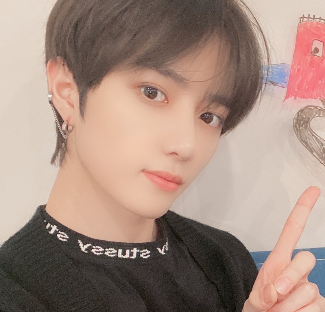 01O313's tweet photo. 투핀 체인 피어싱 https://t.co/M63GolWvsR