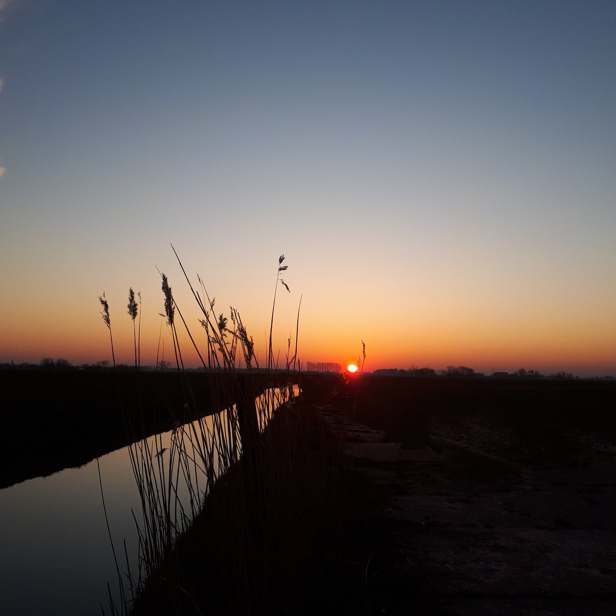 Goedemorgen #winsum #zonsopkomst, #dingendiedoorgaan