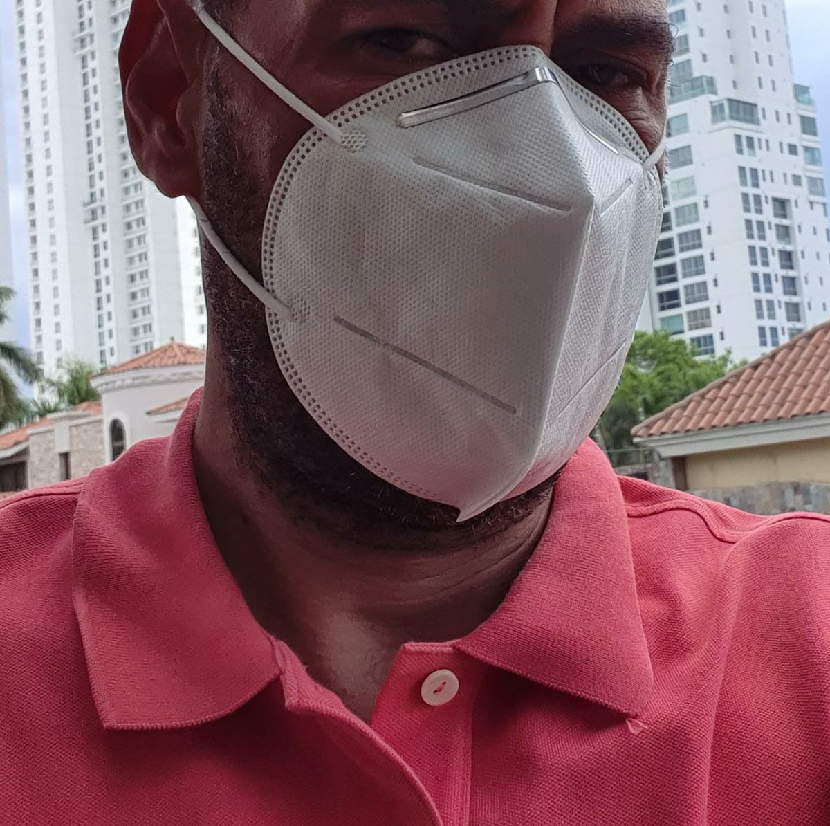 MetalsChina's tweet photo. #KN95 Masks available for sale World Wide. We offer competitive prices with airfreight included. Wearing a mask is solidarity. FIGHT #COVID2019 TOGETHER! https://t.co/aWhiaDEDFv