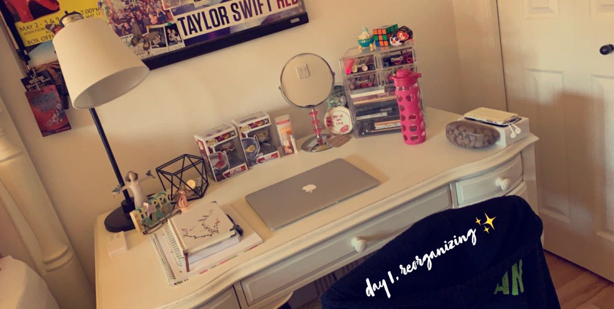 — DAY 1: went for a walk with emma, cleaned my desk, and finally found a spot for my scotthope funko pops!