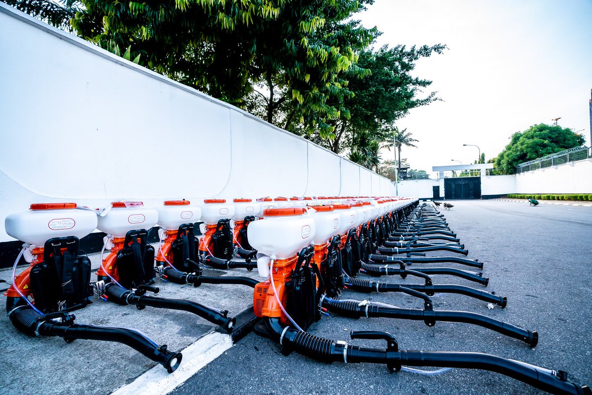 GreaterLagosNG's tweet photo. FLASH: Lagos State Government, Yesterday took delivery of more disinfectant equipment as part of Governor @jidesanwooluโs aggressive efforts to combat the novel Coronavirus in the State... it is being deployed to sterilize public surfaces.
#COVID19Lagos https://t.co/lj5a6VZ8hP