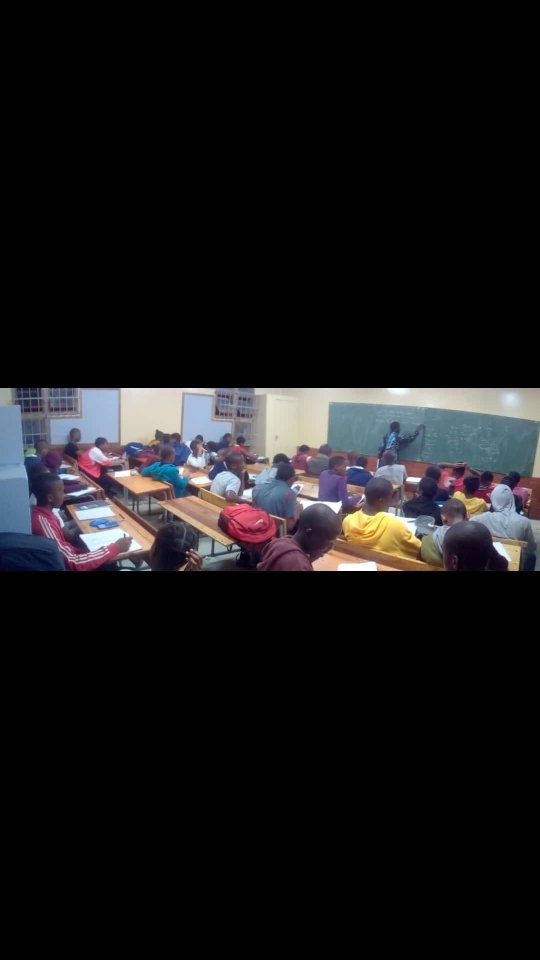 ThutoPele1's tweet photo. To grade 12 learners, we are here for you. That is our primary objective, as soon as things get back to normal, we would be happy to visit your school on weekends and holidays, to help you master good academic standards. #TraditionOfExcellence #LandingAHelpingHand #Matric2020 https://t.co/XN26lCkGXu