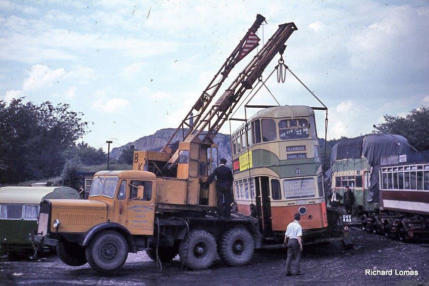bandkphoto's tweet photo. Not sure of the time period of the first two photos but mobile plant and crane equipment have certainly moved on over the years. Here's a B+K mobile crane lifting what looks like a tram. Compare that to one of our more recent lifts! #webuild https://t.co/ytjsVRW0QY