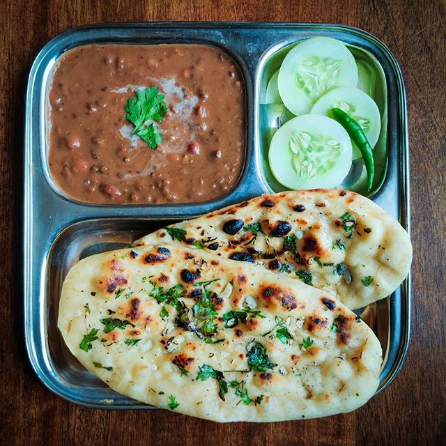 The Garlic Naan Lunch...
Yesterday we settled for the humble khichdi for lunch as we managed to source a few basic vegetables and I got to busy prepping and cleaning those...Today I thought I would make something that A loves a basic Dal Makhani and Naan… ift.tt/2vOFfkL