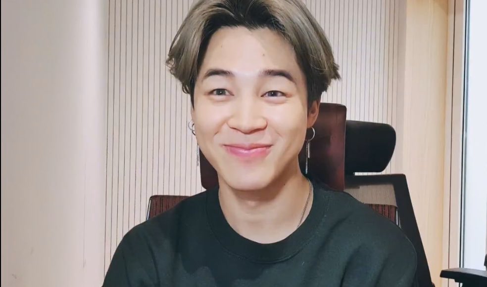 choi_bts2's tweet photo. Jimin said the most fun thing he feels nowadays is 'eating'! @BTS_twt https://t.co/3IkJgr9bOt