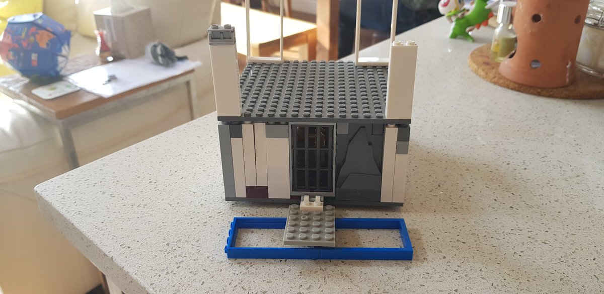 martmixx's tweet image. @CrooksbarnPri Alim (Y2) proudly displays his lego castle complete with drawbridge #topictime