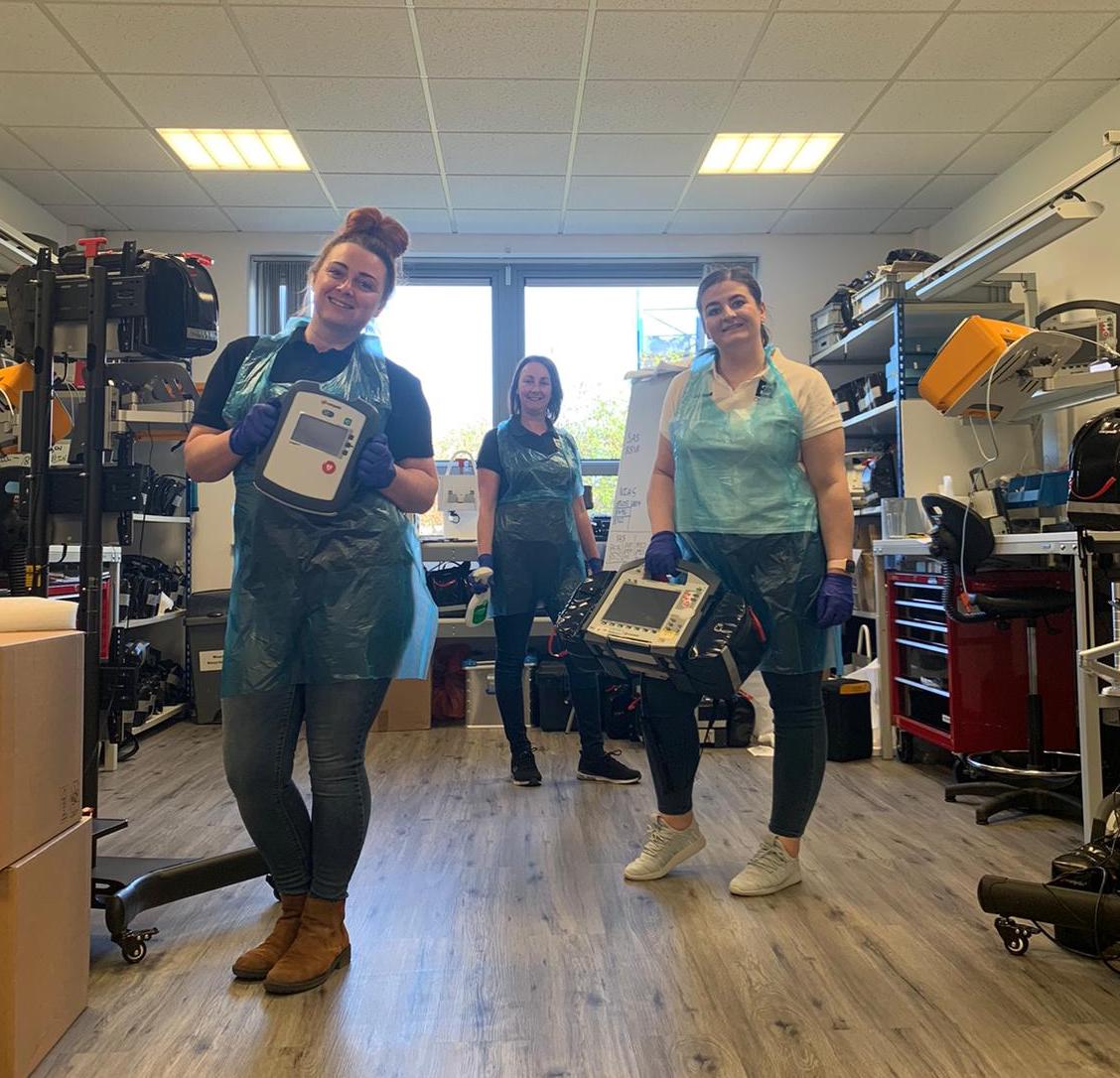 OrtusTechUK's tweet photo. Our girls are prepping and dispatching the most recent delivery of #corpuls3 #defibs to ensure that they go out on time to our @Scotambservice and @WelshAmbulance customers. #teamOrtus🦸♀️🏴🏴🚑 https://t.co/DHOWGTOO1p
