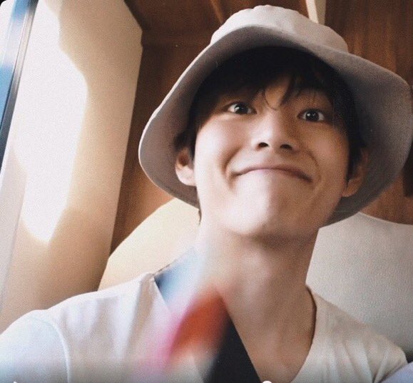 ꒰ day 85 of 365 ꒱my little adventurer! how are you?? it feels like it’s been so long since you’ve posted; i miss you so much already. please come back soon & post on weverse or something (ToT) i love you take care <3