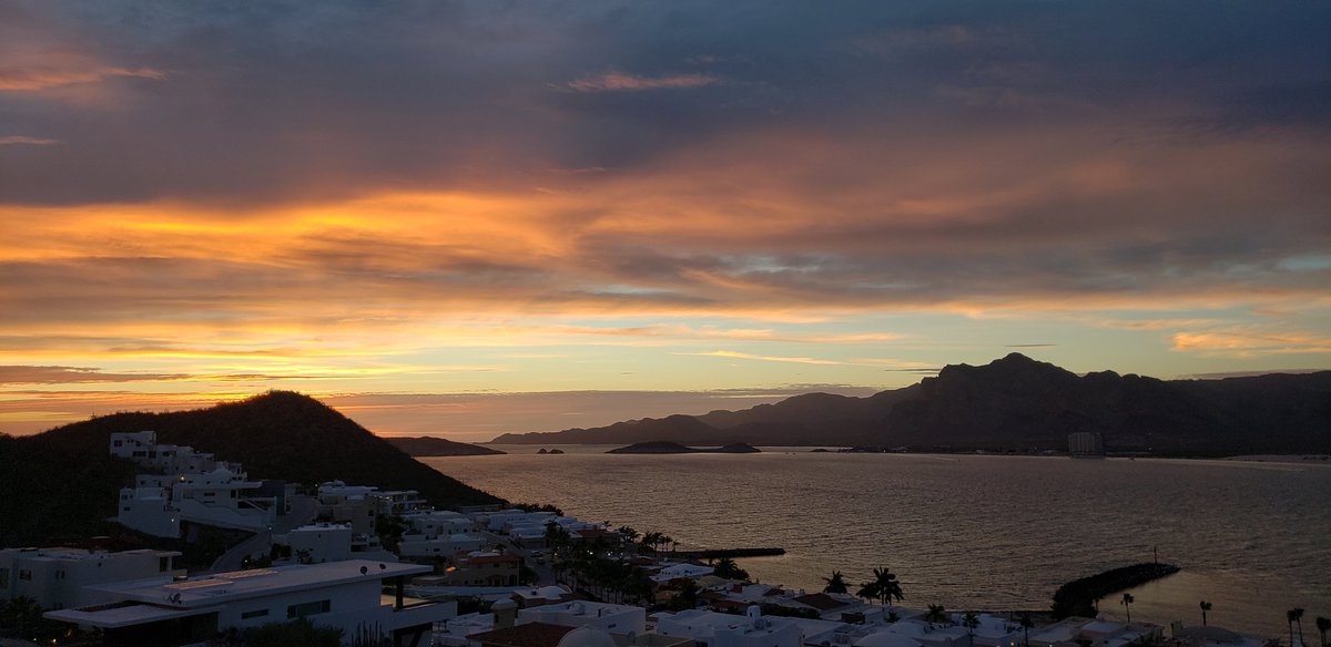 renatoulloa's tweet photo. Mis fotos favoritas de San Carlos https://t.co/J4yHTqDzLd
