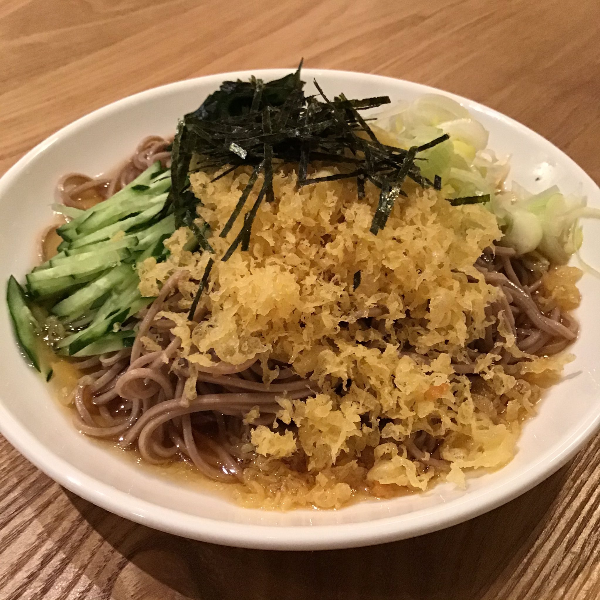 和洋居酒屋karan Koron 深い時間に人気のたぬきそば 冷やしたぬきそばも出来ますよ 暖かい日にいかがですか 皆様のご来店をお待ちしております Karan Koron 横浜市中区太田町2 28 Tel 045 662 8155 Karankoron からんころん 関内ランチ