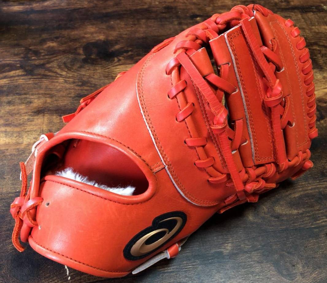baseball_gj's tweet photo. 〔プレゼント〕
アシックス硬式　ファーストミット⚾
（左右選べます）

〔当選人数〕
3名様

〔応募方法〕
フォロー+リツイート
＊途中で解除すると無効になってしまいます。

〔応募期限〕3/31
当選者にはDMでお知らせします✨

#アシックス #野球　#グローブ https://t.co/nSLI0U68kS