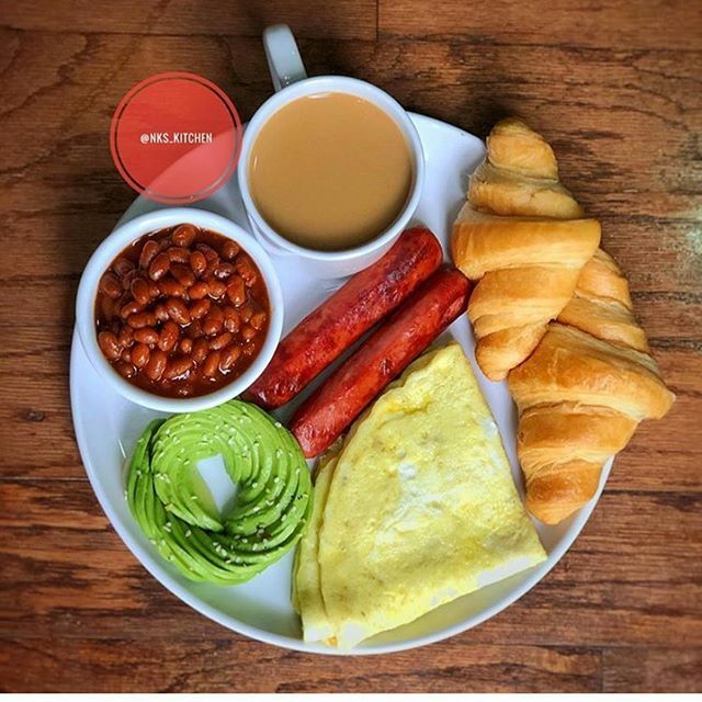 #breakfast by @nks_kitchen 😋😋😋😋 .
.
.
. #foodpicture #food #yummy #soulfood #africanfood #healthyfood #foodie #nigerianfood #beautifulcuisines #foodie #healthfood #pic #pictureoffood #clicknchop #foodblog #westafrica #9jafood  #foodstagram #blogger #… ift.tt/33QMsgL