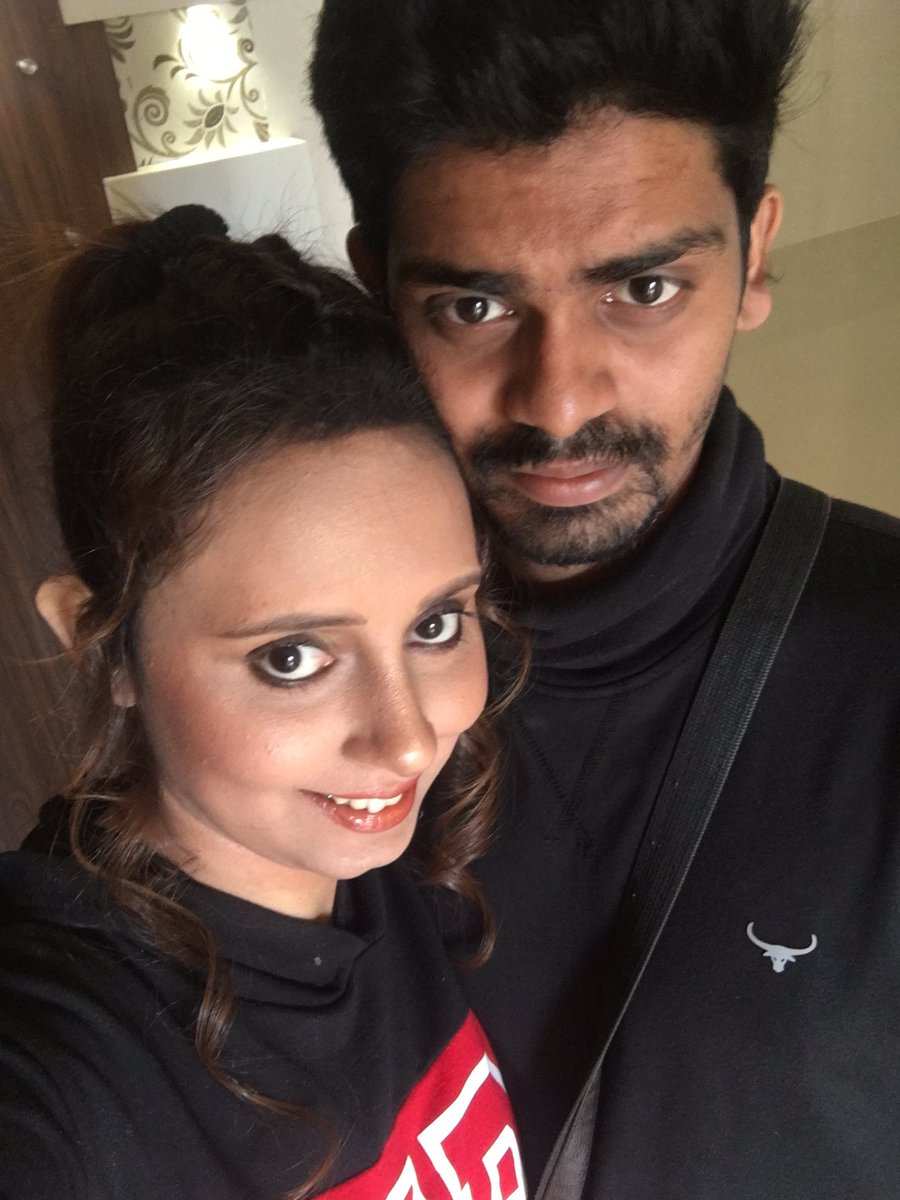 talk2film's tweet photo. Congratulations to both of you #bananigupta #kunalmondal https://t.co/iwQAl99rVo