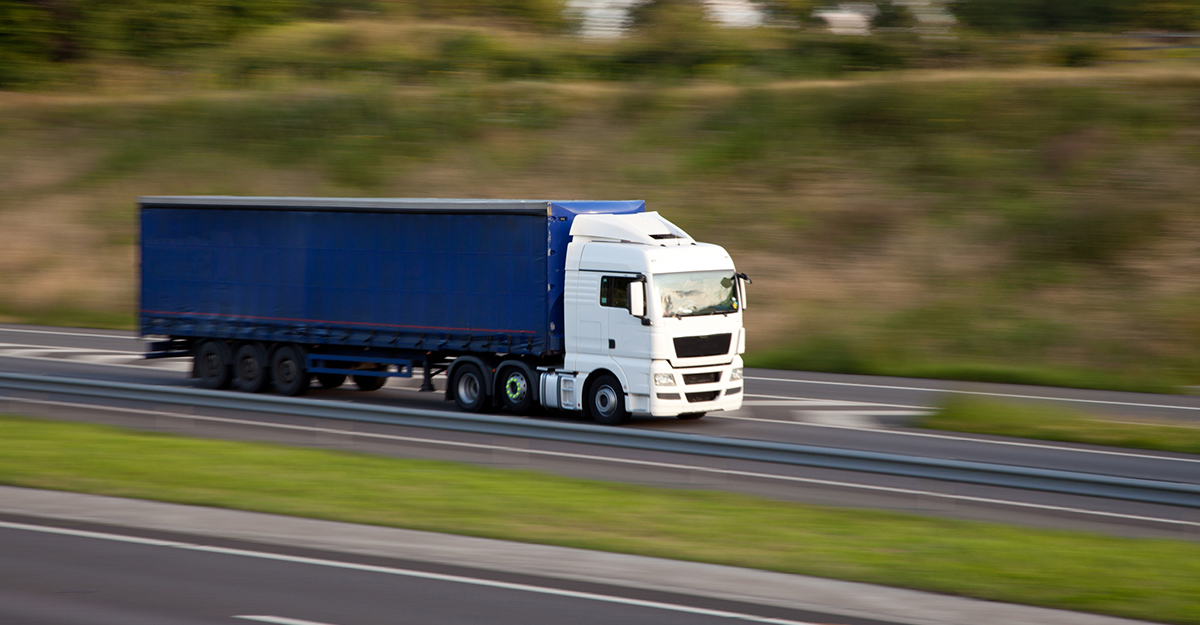H_S_E's tweet photo. DRIVERS: See our guidance on hours of work and welfare facilities to protect those working in the UK’s supply chain during the #COVID19 pandemic at https://t.co/kZuTqW8yLa https://t.co/fQY8jzn8FV