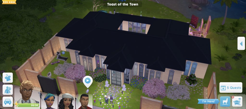 LavishhP's tweet photo. Main house build is coming along great! Peak of the Purple Rein sauna💜🧖🏽‍♀️ and ‘Middle Man’ hot tub🥰 @SimGuruAlana @TheSimsMobile loving all this new content @SimGuruMegz https://t.co/ovC6m6vTKU