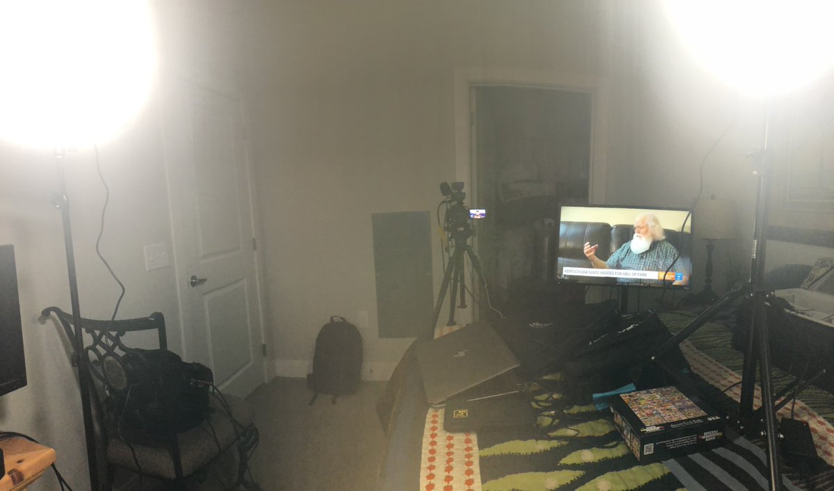 DanielSechtin's tweet image. See you in my bedroom for headlines at 5. Welp, that came out a little weird. Anyway, see you at 5! @WHAS11 #WakeUp11