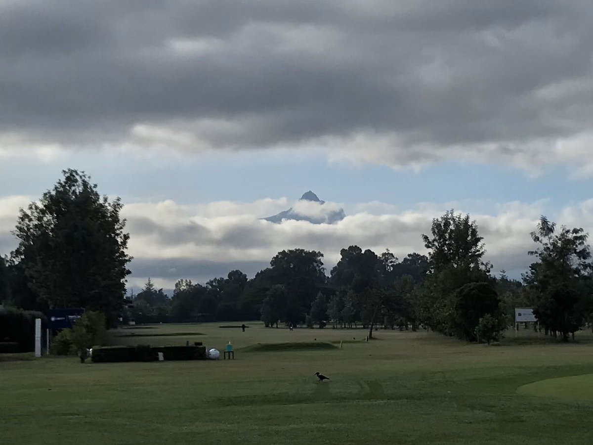 Mountain looks a beautiful t fluffy this morning 😁