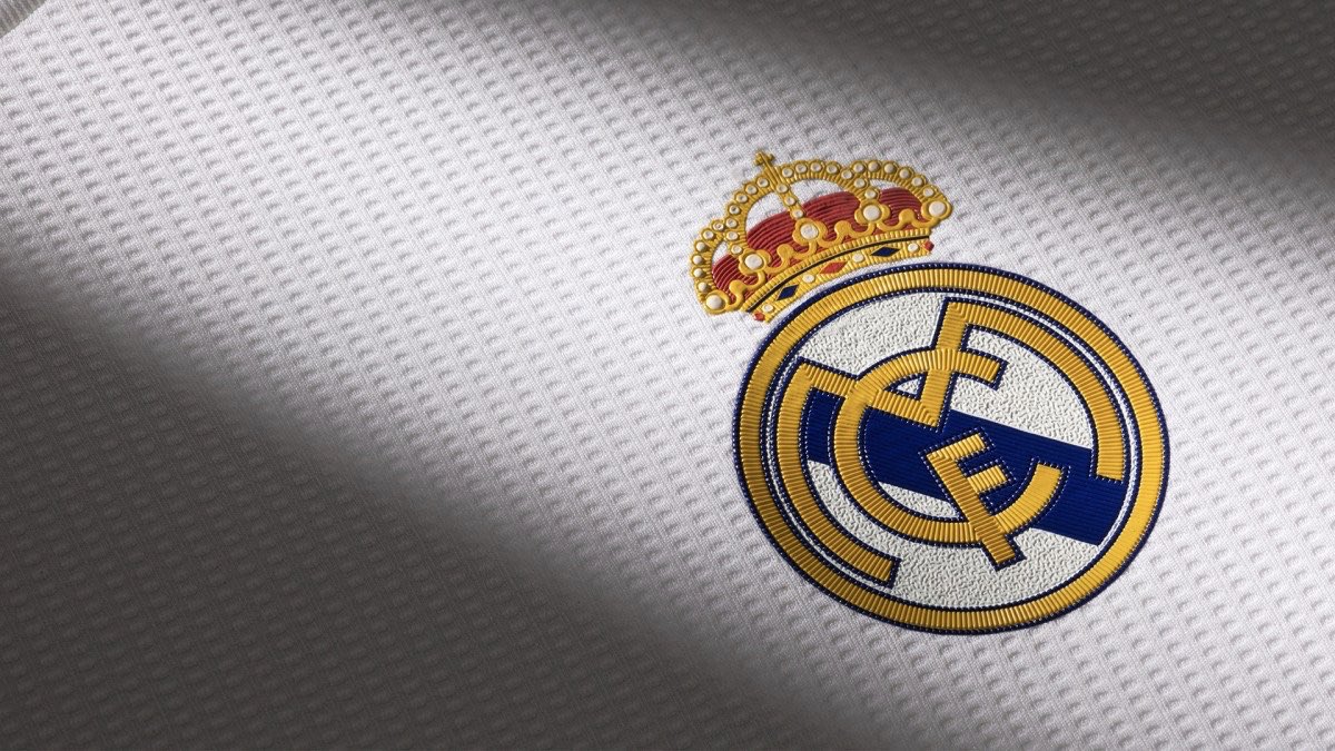 Wolveride's tweet photo. People who support one of these clubs have the highest IQs and are the most attractive in society. https://t.co/VaPYxPmc35