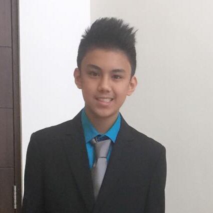 FrankRovykk's tweet photo. Year 6 prom pa sige ingat HAHAHAYS https://t.co/mN28qoUuXs