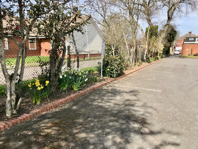 PelhamSuite's tweet photo. For the last few months our gardening team has been hard at work, come rain or shine, and we are finally able to give you a glimpse at our new beautiful scenery!

We would love to give a massive thankyou to our Gardening Team for all their hard work and continued support. https://t.co/4YN4i8Q150