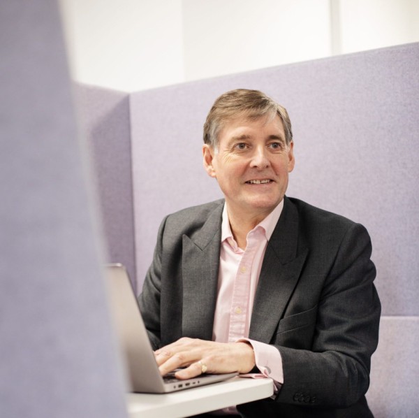 MikeBRow99's tweet photo. Chamber announces £100000 fund to support members - North East Times #solrecruit https://t.co/6DFI3hHUnu https://t.co/UmONpFefXK