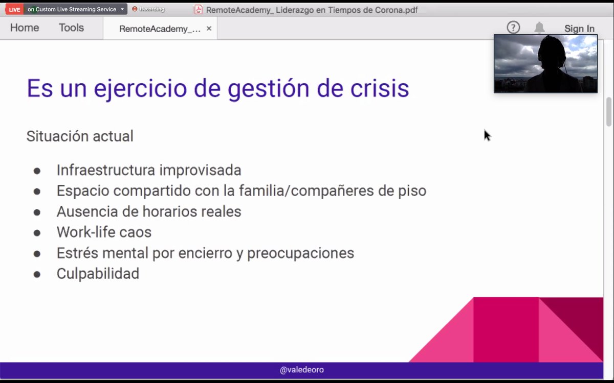 BoscoSoler's tweet image. Empieza @ValeDeOro para hablar de liderazgo en tiempos de Corona y cómo ayudar a tu equipo a no hundirse en el desespero 🙌

¡Y #SomosRemotos sigue siendo trending topic en España y muchas de sus ciudades! 🤩

Sigue el directo en: youtube.com/watch?v=yev4Fz…