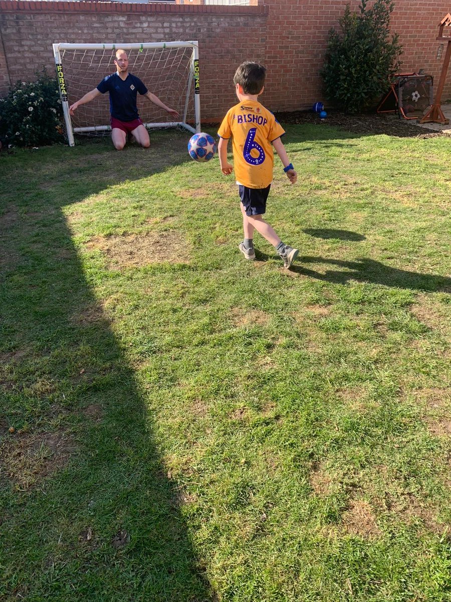 Dogs, gaming, garden football - the lads are keeping themselves busy during isolation! 😄

#StayHomeSaveLives 🏠