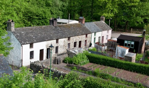 StFagans_Museum's tweet photo. Are you missing visiting the buildings at St Fagans? There’s a Google Expeditions for that! You can visit Rhyd-y-car terrace virtually on the Google Expeditions app. Read the blog or follow the QR code! https://t.co/KCM0l8kp03 #googleexpeditions
#museumsfromhome #homelearning https://t.co/JwC0p103Vb