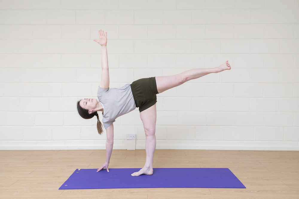 MaitriStudio's tweet photo. A little standing sequence - how are these poses related? Similarities, differences? What happens if you practice them in a different order? How is the breath? Where is the breath? Does one pose help prepare the hips/legs/spine/breath for the next? 

Endless possibilities :) https://t.co/WjpQDqPFuZ