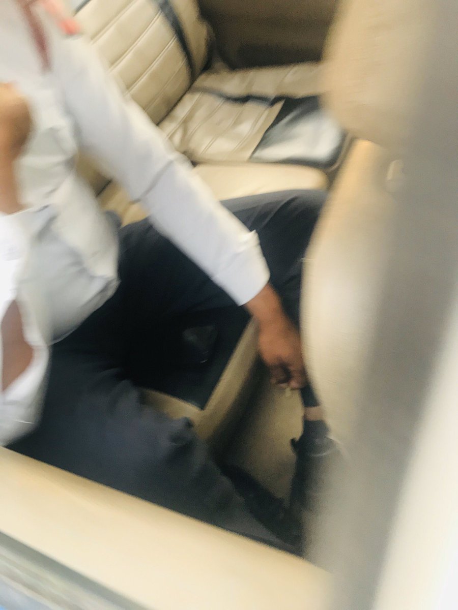 RaiManavi's tweet photo. @police_haryana on #NoSocialDistancing in bhatti mines!! @cmohry sir according to them social distancing is only part of Delhi!! Ab log toh bahar niklenge hi!!! And they socializing with groups of villagers!!! https://t.co/7FLI8PCmtk