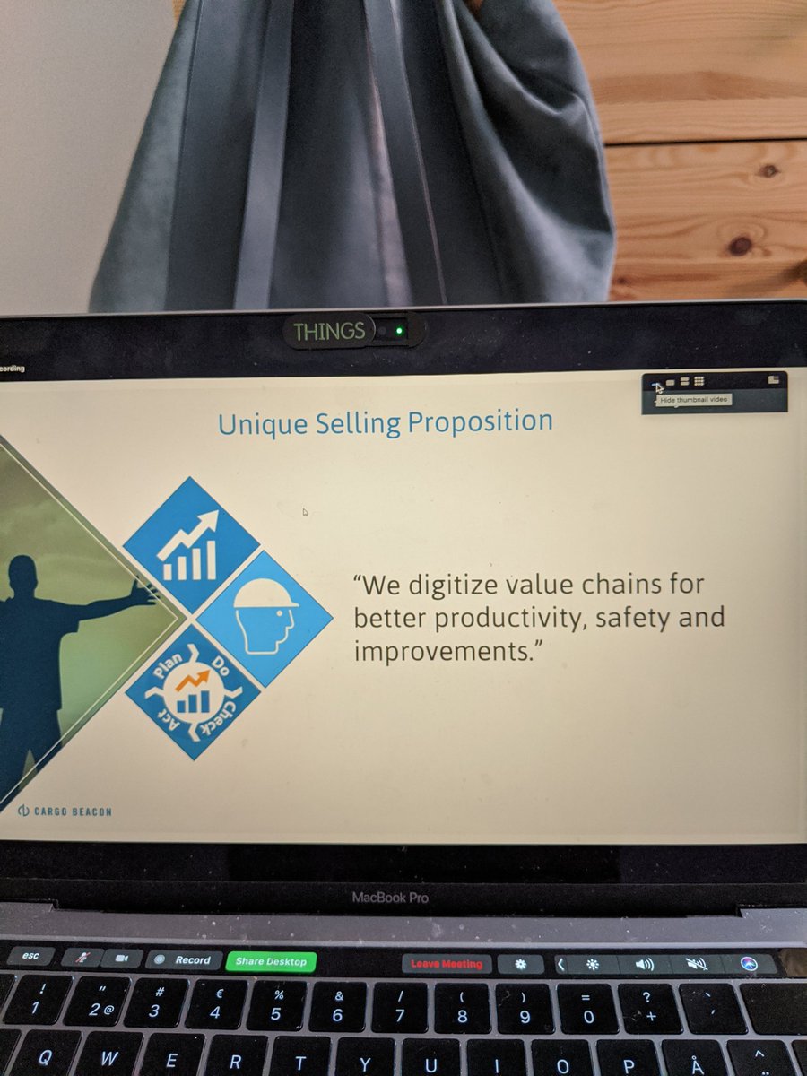 STHLMthings's tweet image. Our first pitch is from Olov Hisved CEO of @CargoBeacon on digitizing value chains on eBazaar: Industry 4.0 online now! @magnusmelander #DigitalTransformation #electronics #digitaltags #startupsupport