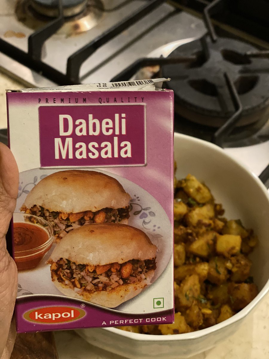 To go with this, I made alu Subzi. Decided to use one of the many Masalas that I was hoarding in the freezer for many months now. This was a dabeli Masala Id bought in Mumbai. Boiled diced Alu+haldi+dabeli Masala+salt+tomato puree, toss in oil+hing+zeera+crushed roasted peanuts