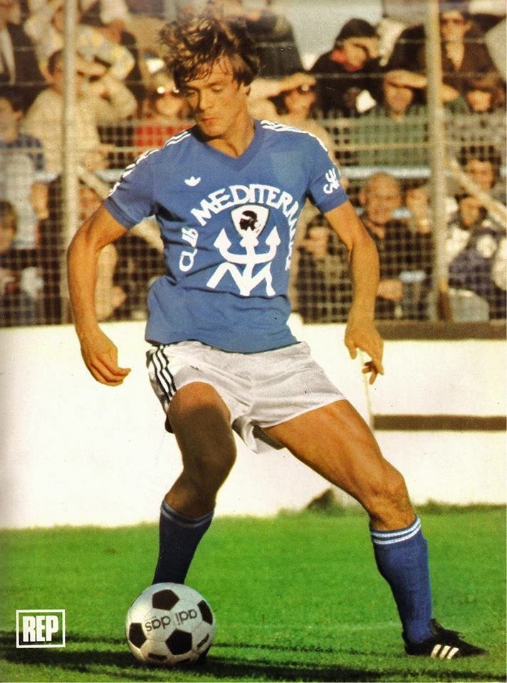 thelinebreaker_'s tweet photo. Hoy es un buen día para recordar el serial que @enzodelllano realizó sobre el @SCBastia, contando la interesante historia del club de Córcega.

Parte 1
https://t.co/y2GR5YfdGK

Parte 2
https://t.co/nBAJaedc5P

Parte 3
https://t.co/IC6oWejrsx https://t.co/adpQurZGIl