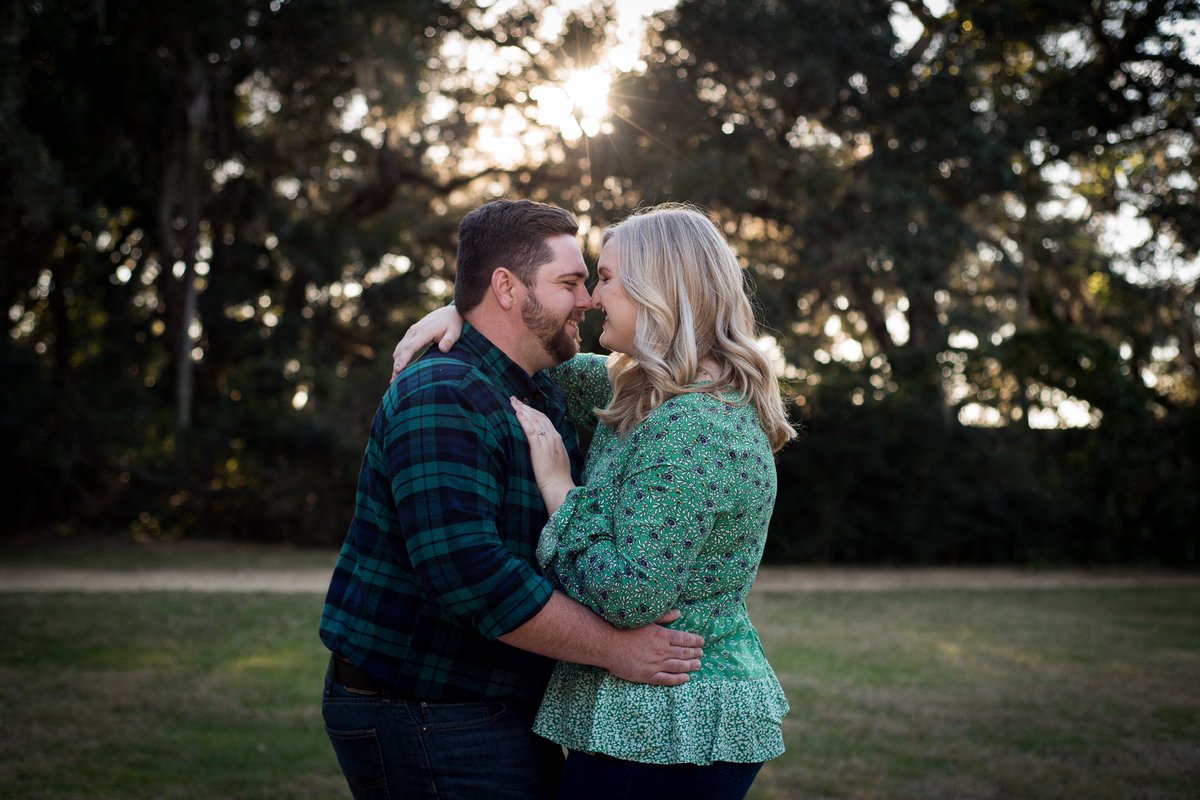 allisonbqualls's tweet photo. Getting our engagement pictures back was one of the best days🤩 let’s get married #justbeQualls 💗 https://t.co/AX7b770CN6