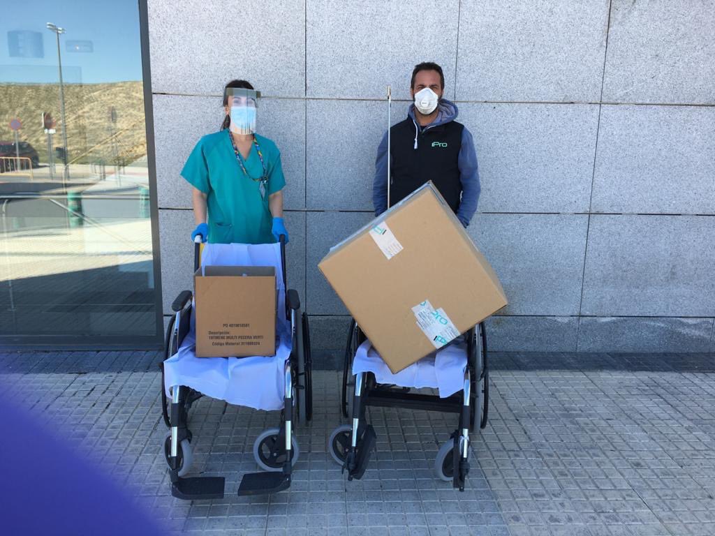 Hoy nos han donado los amigos de Imaginepro unas pantallas protectoras xa nuestros profesionales. GRACIAS. Juntos somos mas fuertes! #SomosPuertadeHierro