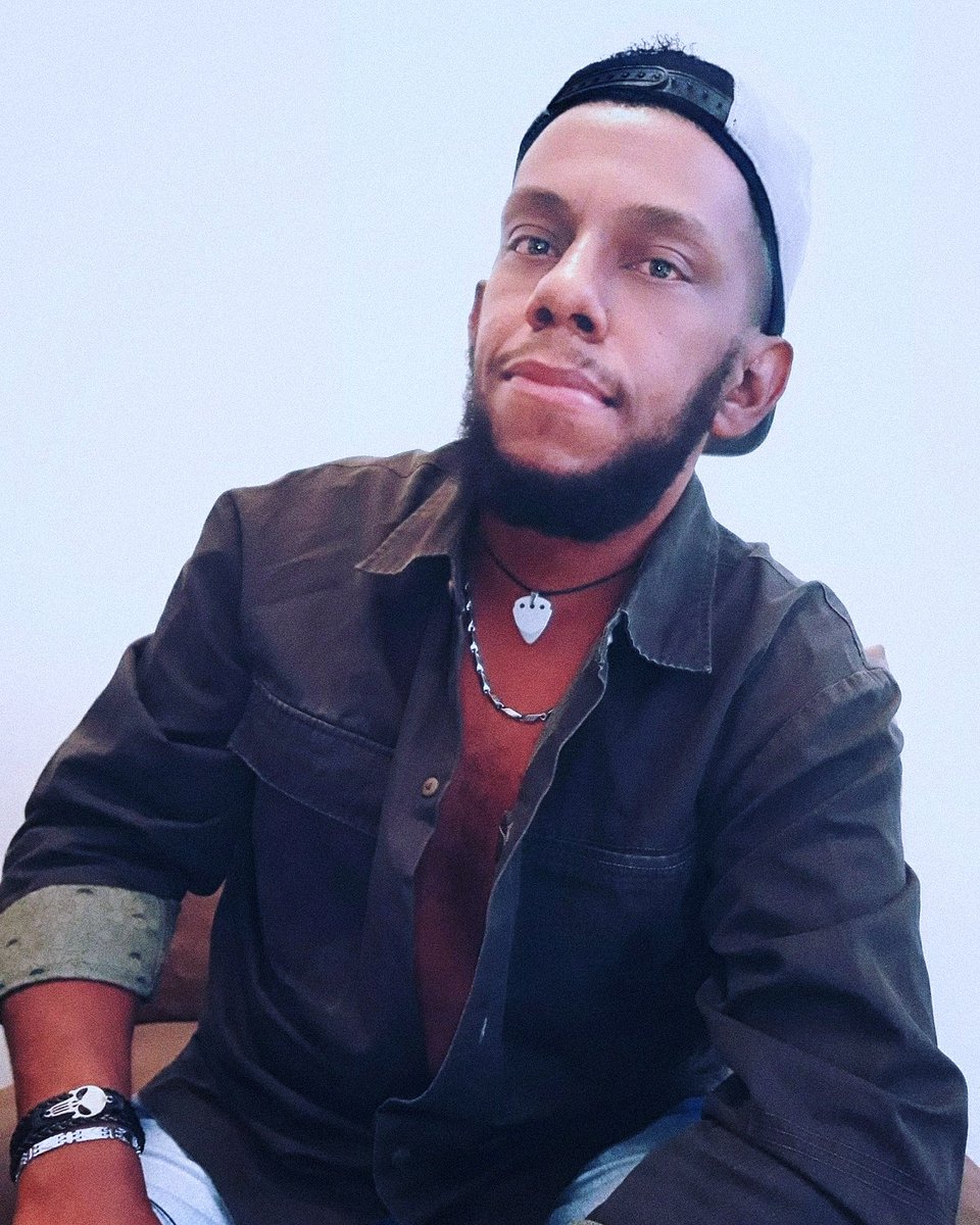 SamuelRowee's tweet image. 