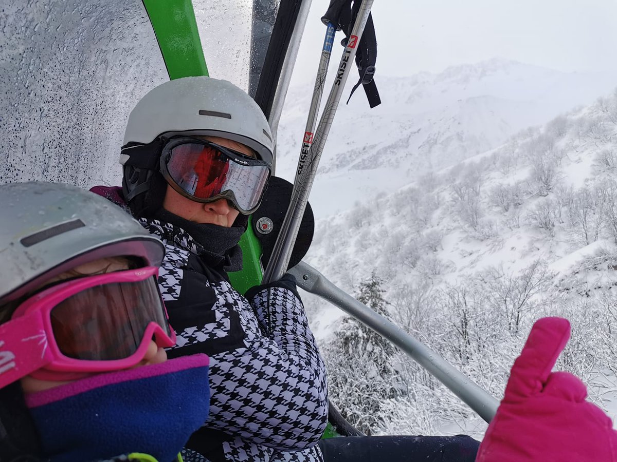 AlpineActionski's tweet photo. Over on our Facebook page, we have started a #virtualwinter.

To start, we asked people to share their chairlift selfies. 

Here are a few of them - Feel free to drop yours below. https://t.co/crNnpf5TkD