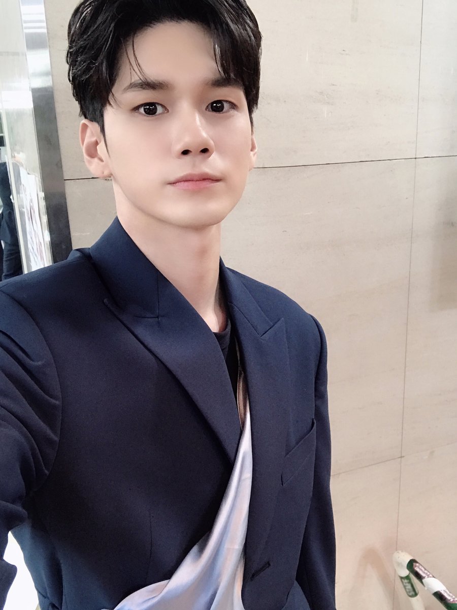 옹성우(ONG SEONG WU) tweet media