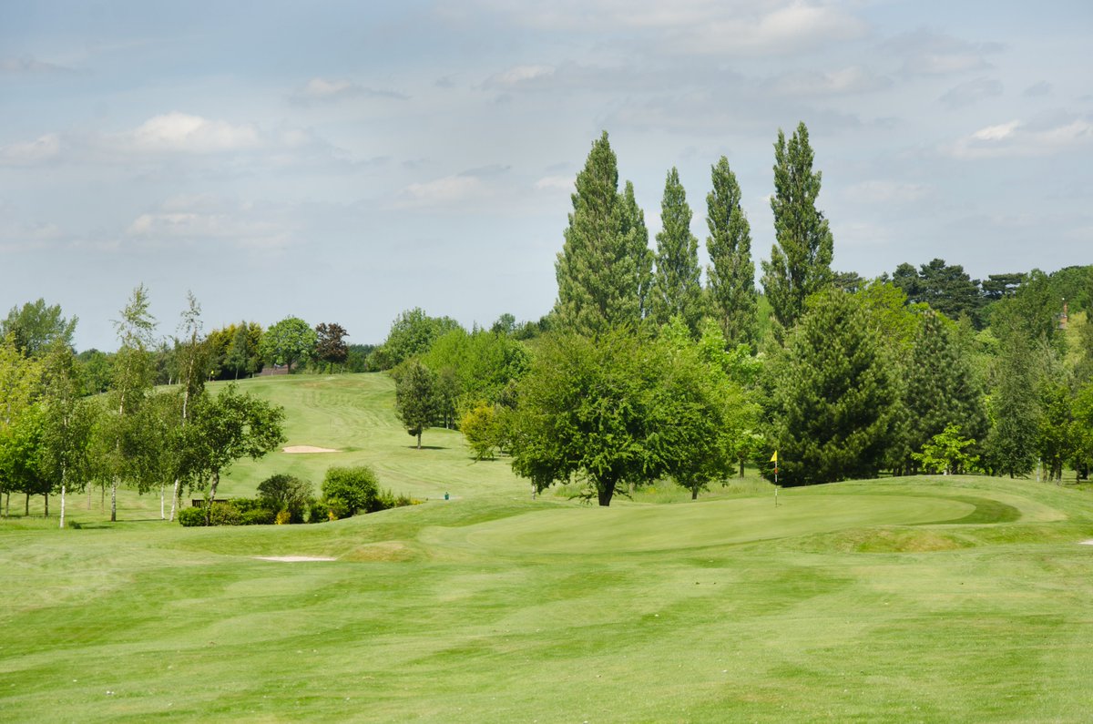 LeamingtonGolf's tweet photo. Buy a 4 ball voucher at Leamington and County Golf Club now for £100 and you will receive a 2nd 4 ball voucher completely FREE. Contact us now to arrange this at proshop@leamingtongolf.co.uk
Payment via BACS and vouchers will be valid for 12 months from GOV opening courses. https://t.co/EjgZPxkkNw