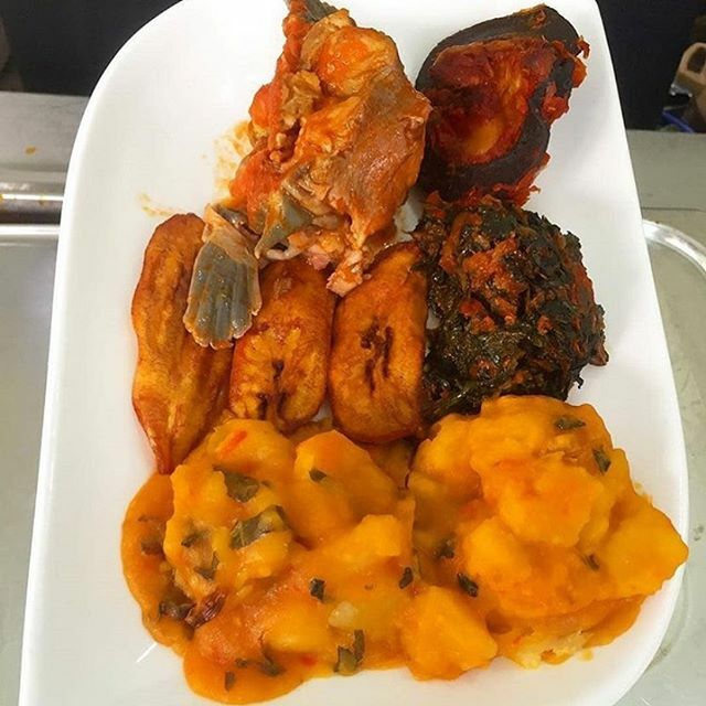 Made by @biobakabuja 😋😋 #foodpicture #food #yummy #soulfood #africanfood #healthyfood #foodie #nigerianfood #beautifulcuisines #foodie #healthfood #pic #pictureoffood #clicknchop #foodblog #westafrica #9jafood  #foodstagram #blogger #dinner #lunch # ift.tt/39mEP2R