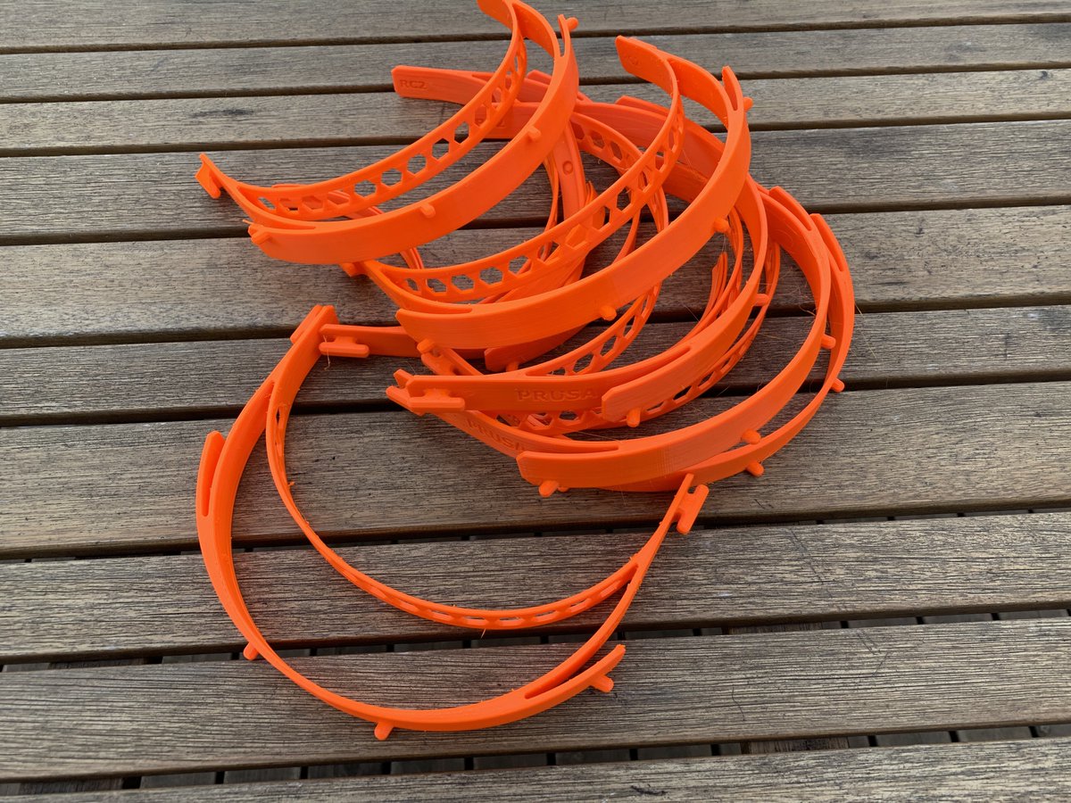 energostack's tweet photo. We are printing face shields for local doctors in V. Mezirici.
@josefprusa  and @Prusa3D are doing an amazing job to fight the COVID19! Do you have a #3dprinter and want to help out? Read all about it here: https://t.co/Vs1dX07Ezy and print your own shields!
photo1,3:@Prusa3D https://t.co/OU1IbZs7OA