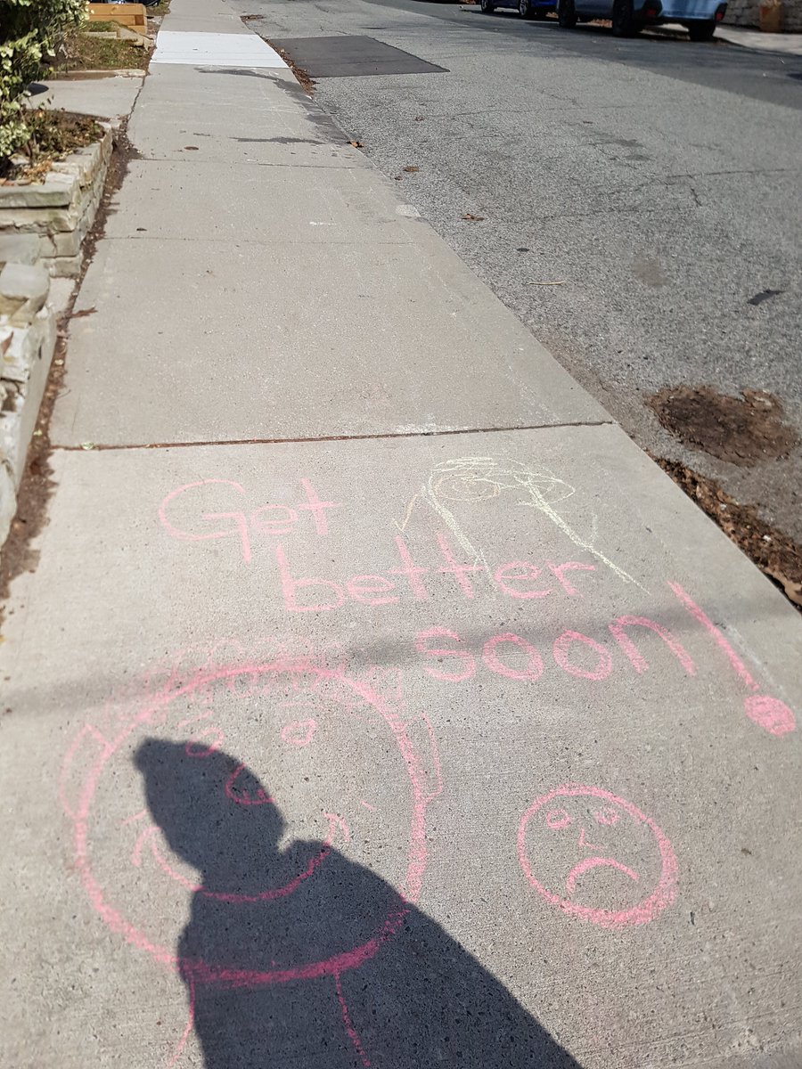 jessdemello1's tweet photo. Thank you to whoever made this sidewalk chalk play course!!!! #everybodyhelps #covid19 #AtHomeTogether https://t.co/8YrUKdLOTW
